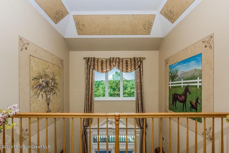 11 Old Stable Way Colts Neck, NJ 07722 - Photo 21 of 44 image