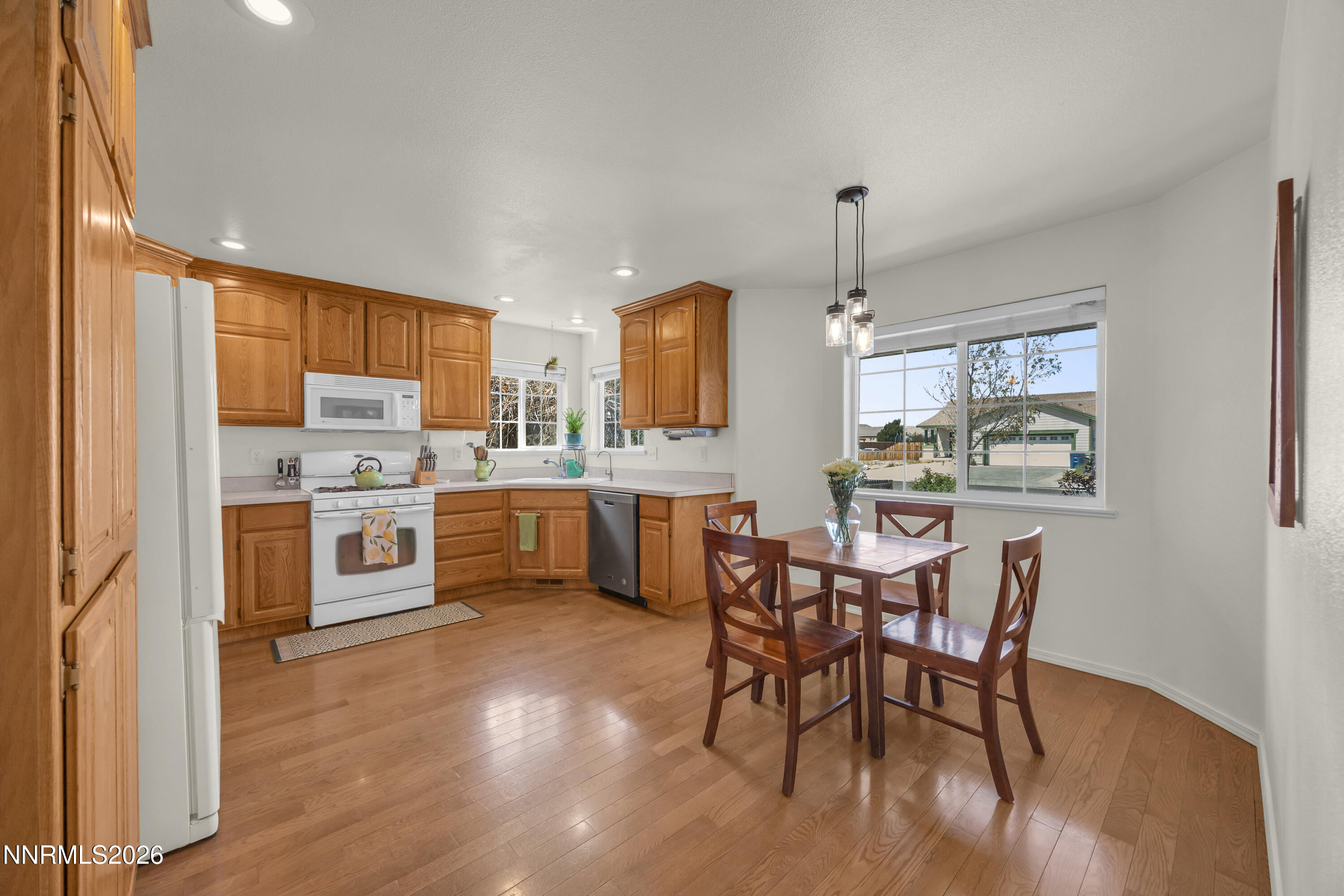 812 Augusta Lane Fallon, NV 89406 - Photo 12 of 39 18_img_9339