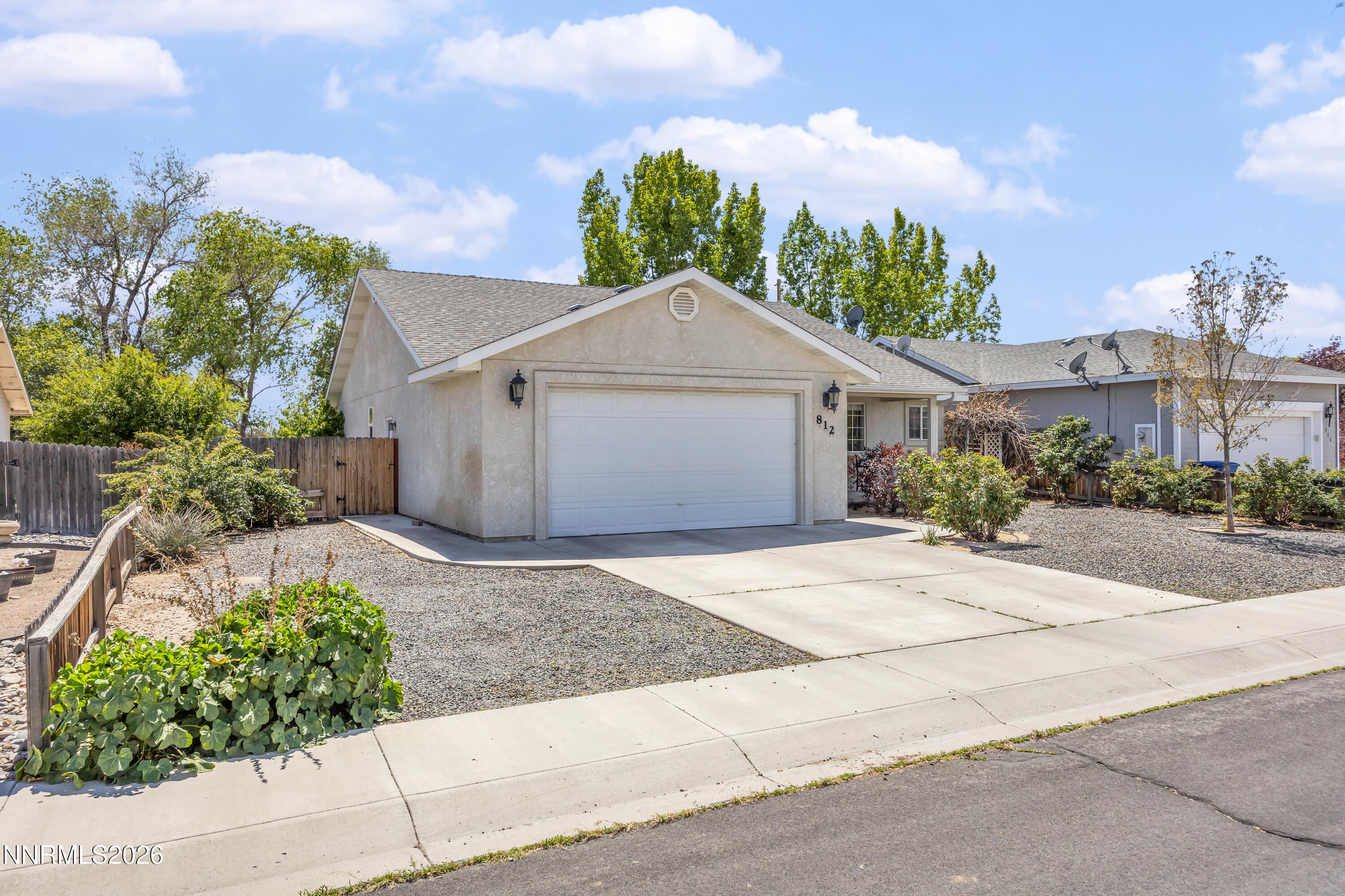 812 Augusta Lane Fallon, NV 89406 - Photo 2 of 39 13_img_9222