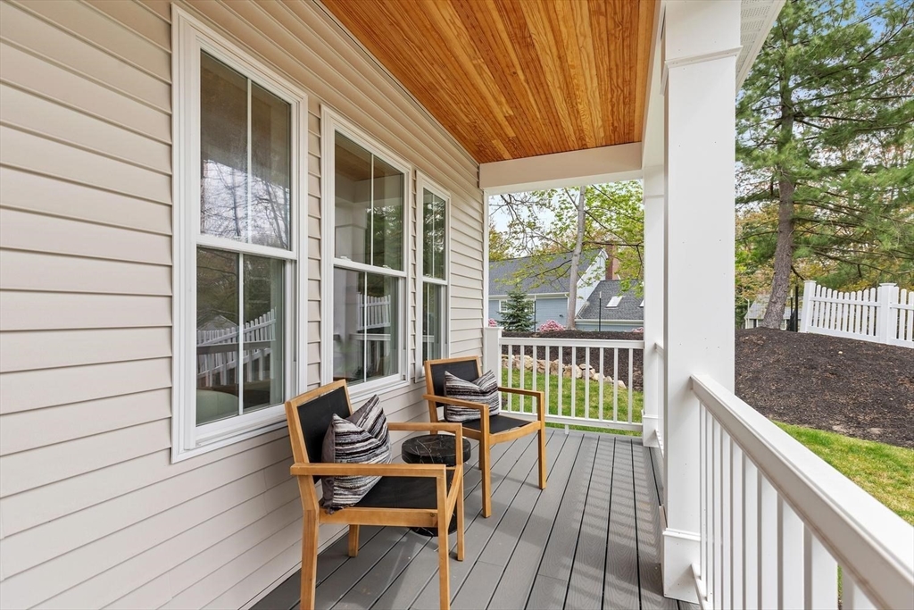8 Partridge Road Reading, MA 01867 - Photo 7 of 40 Gallery Image 7