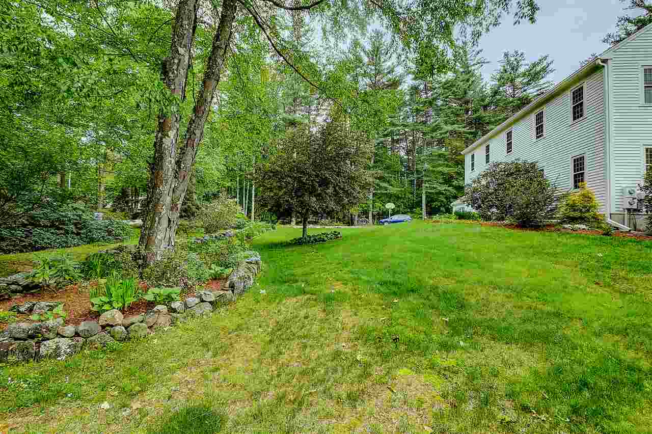 8 General Amherst Road Amherst, NH 03031 - Photo 38 of 40
