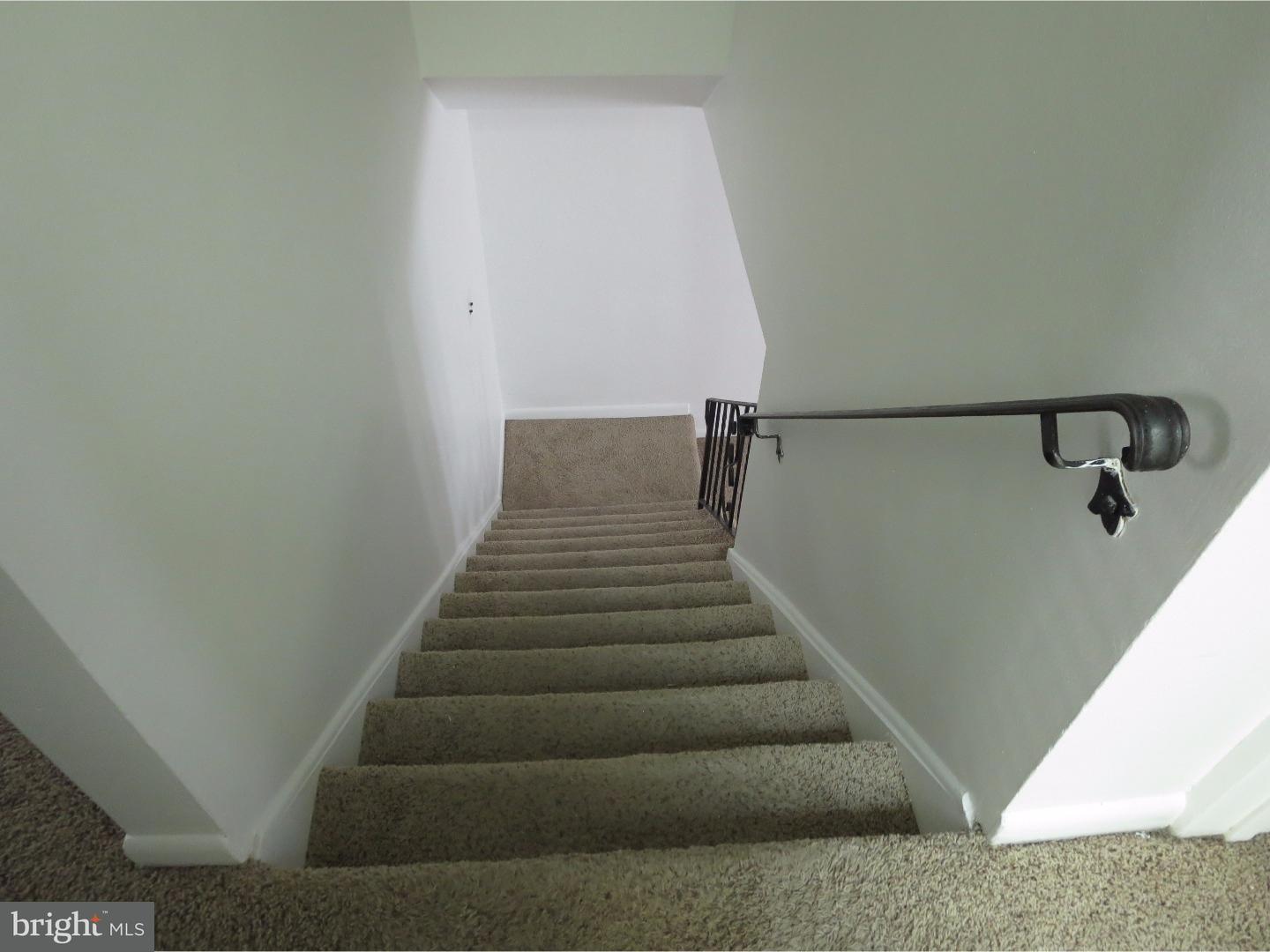 3923 Woodworth Road Brookhaven, PA 19015 - Photo 10 of 11