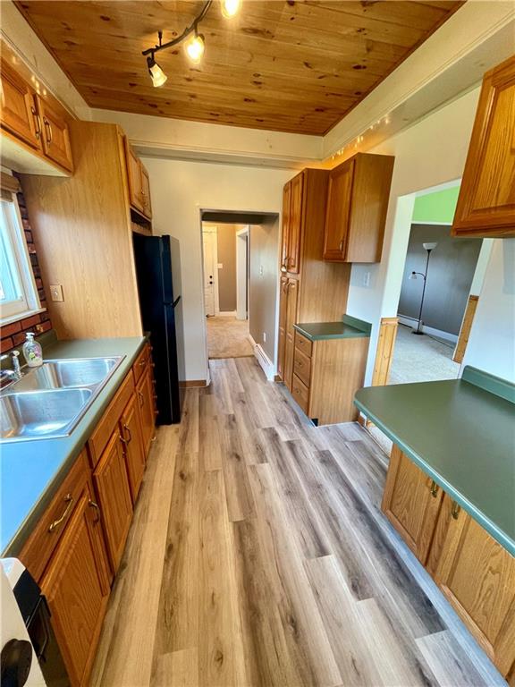 307 Elm Street Vandergrift, PA 15690 - Photo 19 of 50