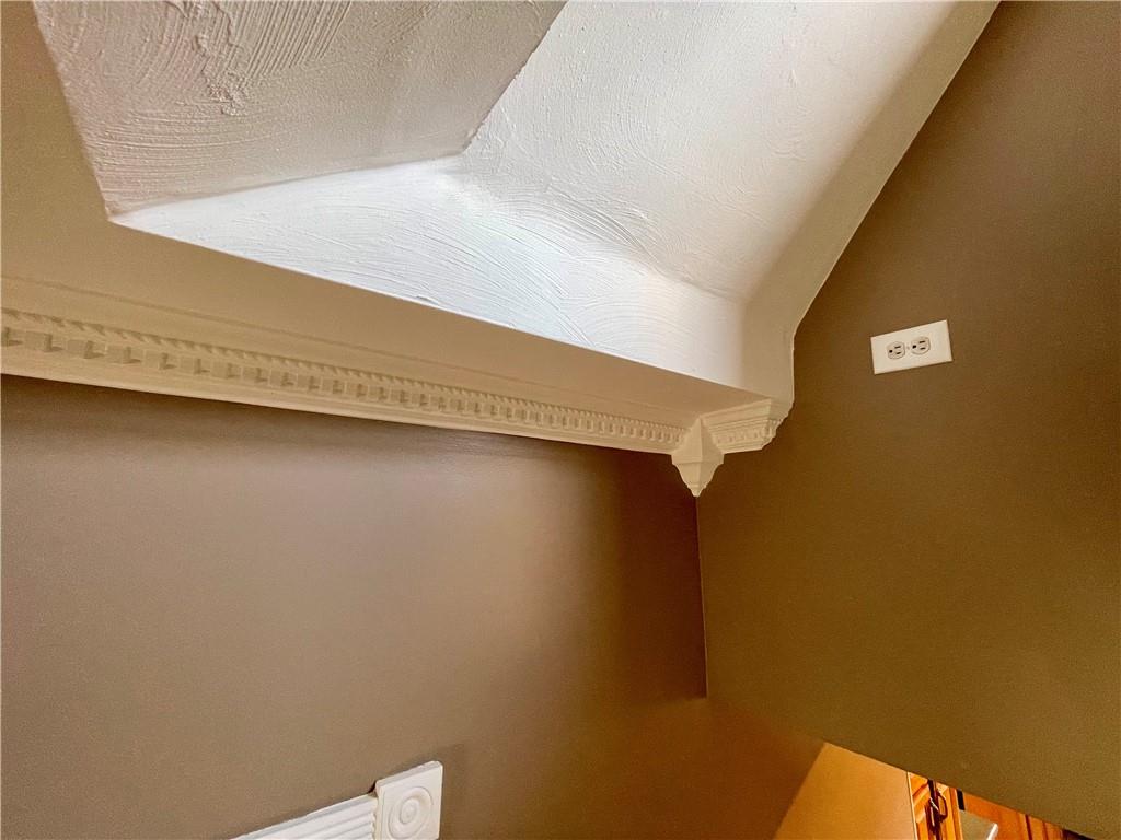 307 Elm Street Vandergrift, PA 15690 - Photo 28 of 50