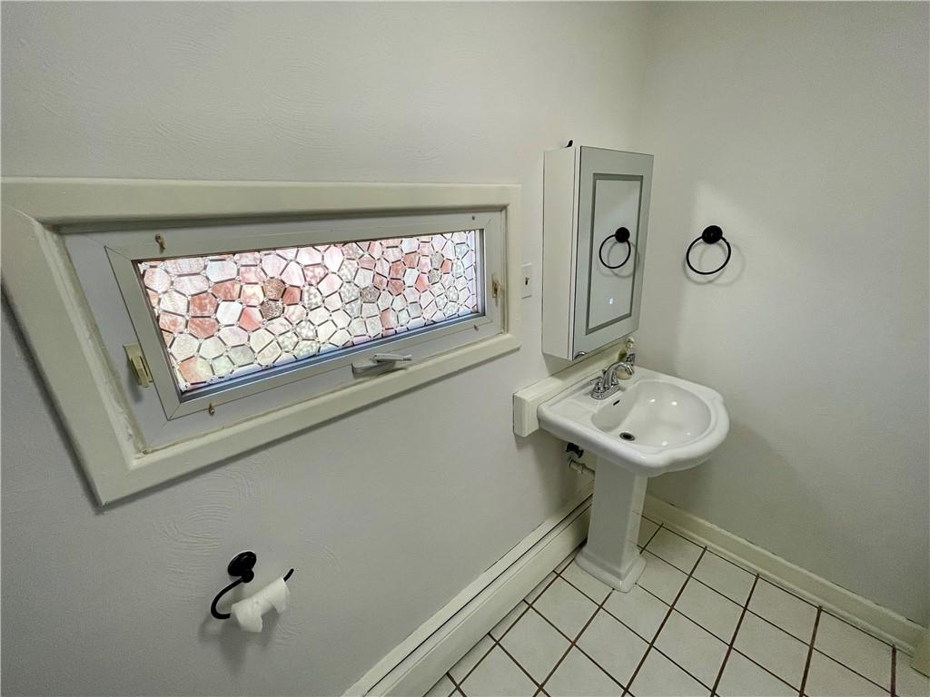 307 Elm Street Vandergrift, PA 15690 - Photo 33 of 50