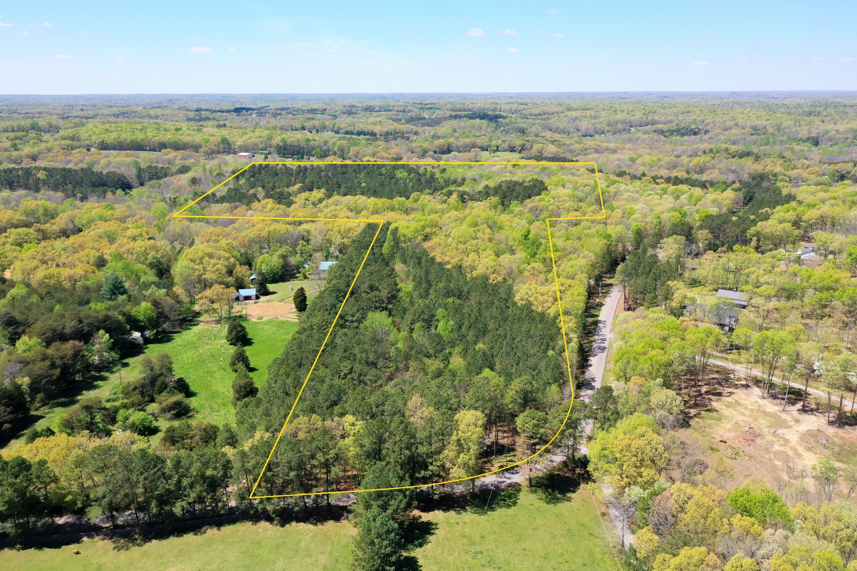 7211 Bahne Road Fairview, TN 37062 - Photo 2 of 21 an aerial view of residential houses with outdoor space and trees