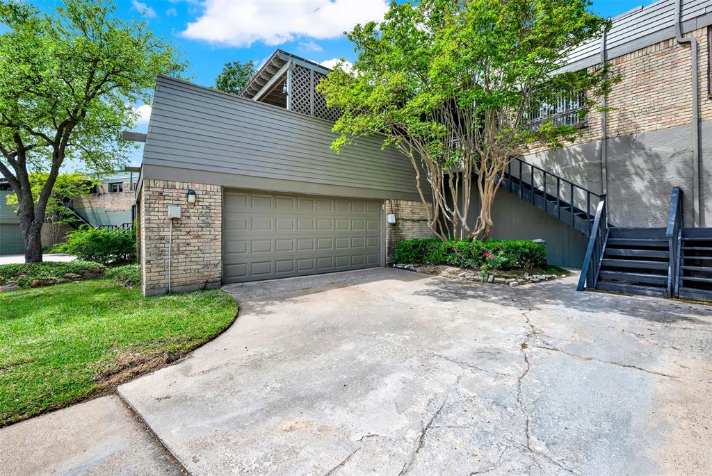 8344 Old Moss Road Dallas, TX 75231 - Photo 21 of 23 Two Car Garage