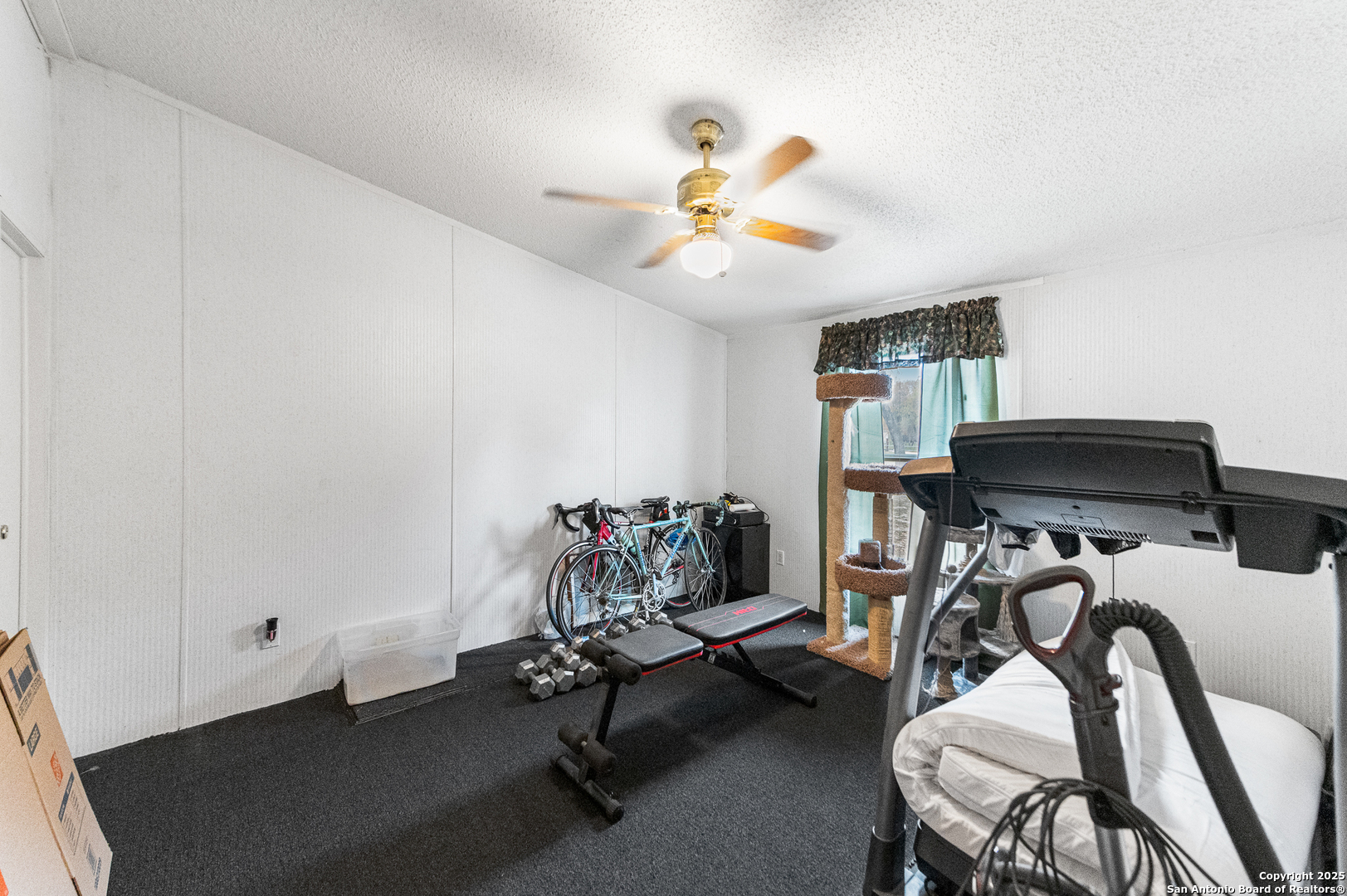 690 Cherry Ridge Floresville, TX 78114 - Photo 27 of 41