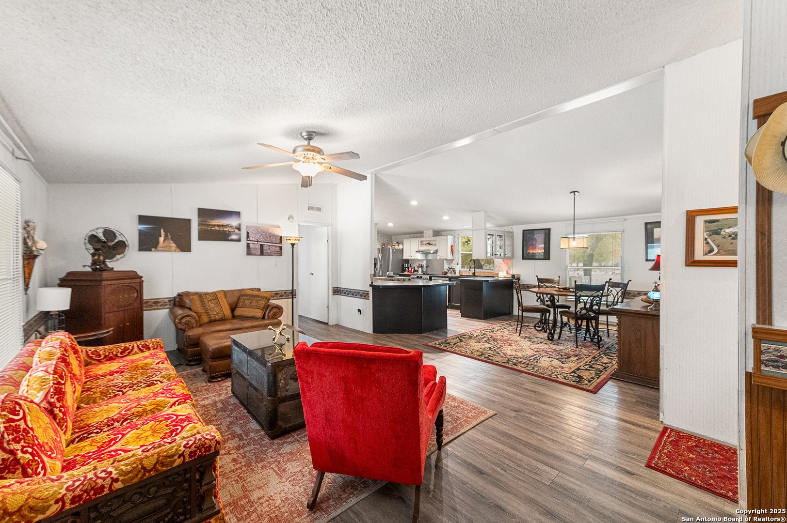 690 Cherry Ridge Floresville, TX 78114 - Photo 6 of 41