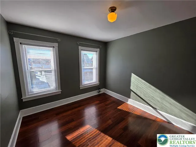 $2,395 | 45 Evergreen Street, Nazareth, PA 18064