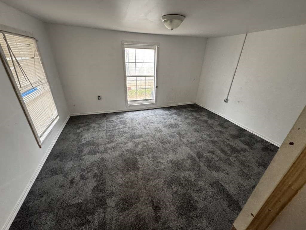 3355 Brantley Street Dallas, TX 75212 - Photo 7 of 8