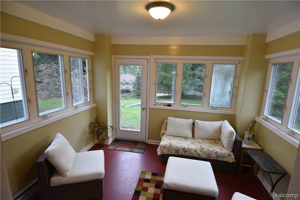 8362 Parshallville Road Fenton, MI 48430 - Photo 8 of 53 8.jpeg