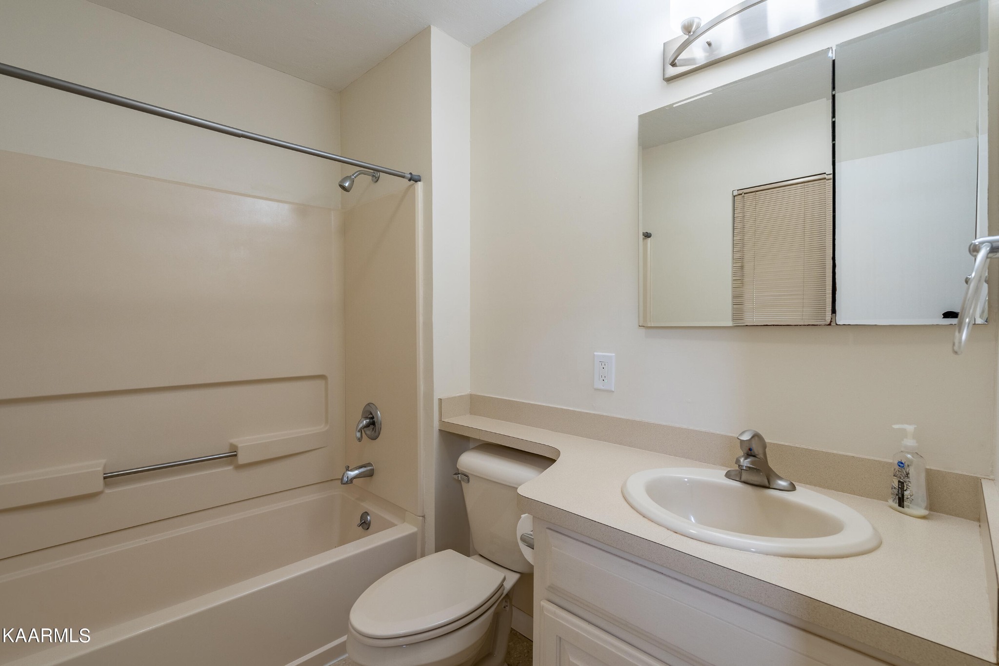 103 Canterbury Road Oak Ridge, TN 37830 - Photo 22 of 27 a bathroom with a sink toilet and shower