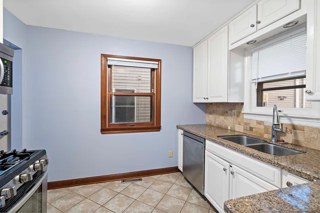 $390,000 | 5400 Nokomis Avenue, Minneapolis, MN 55417