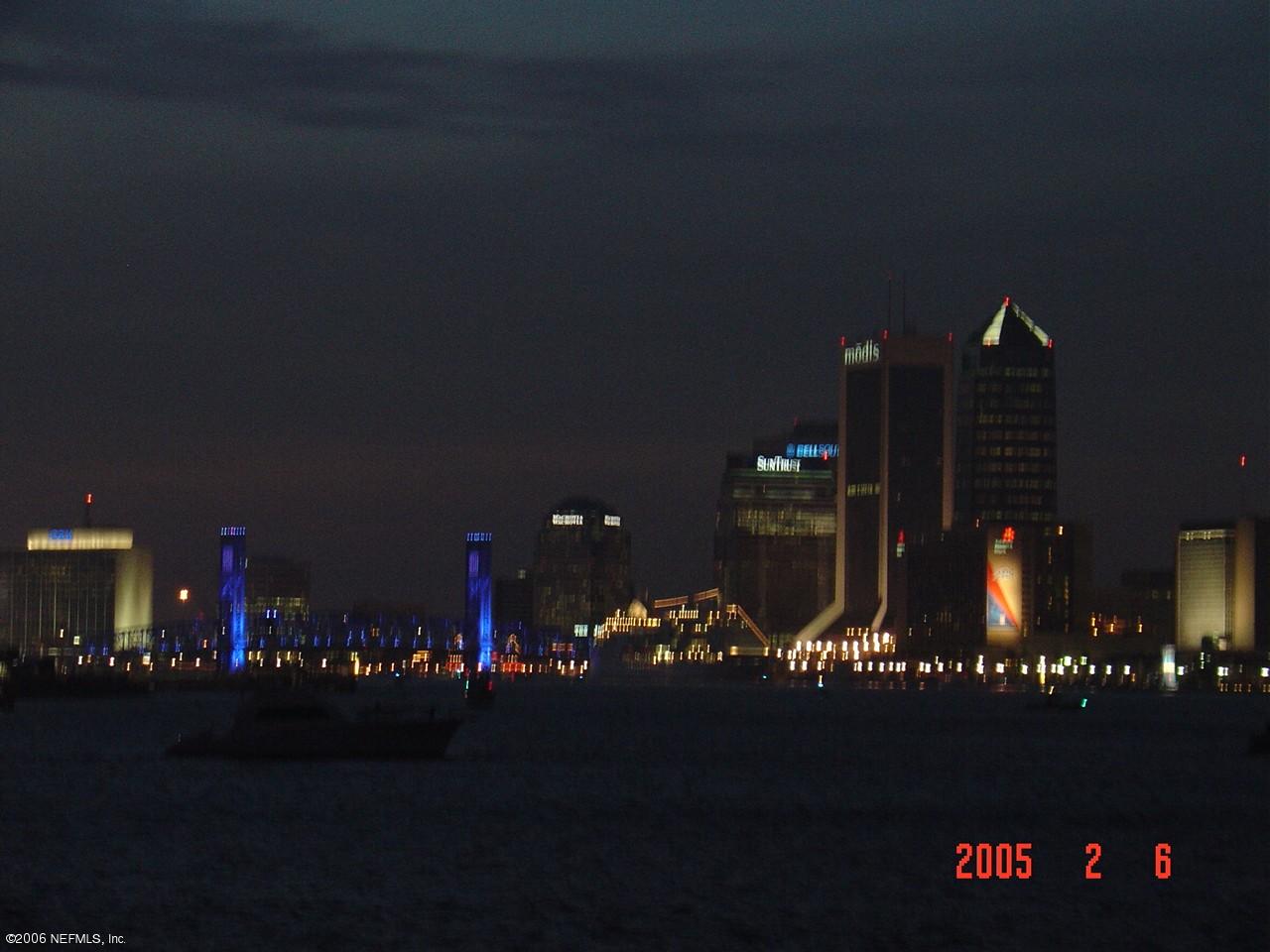 1016 Holmesdale Road Jacksonville, FL 32207 - Photo 4 of 4 a view of a building in the night