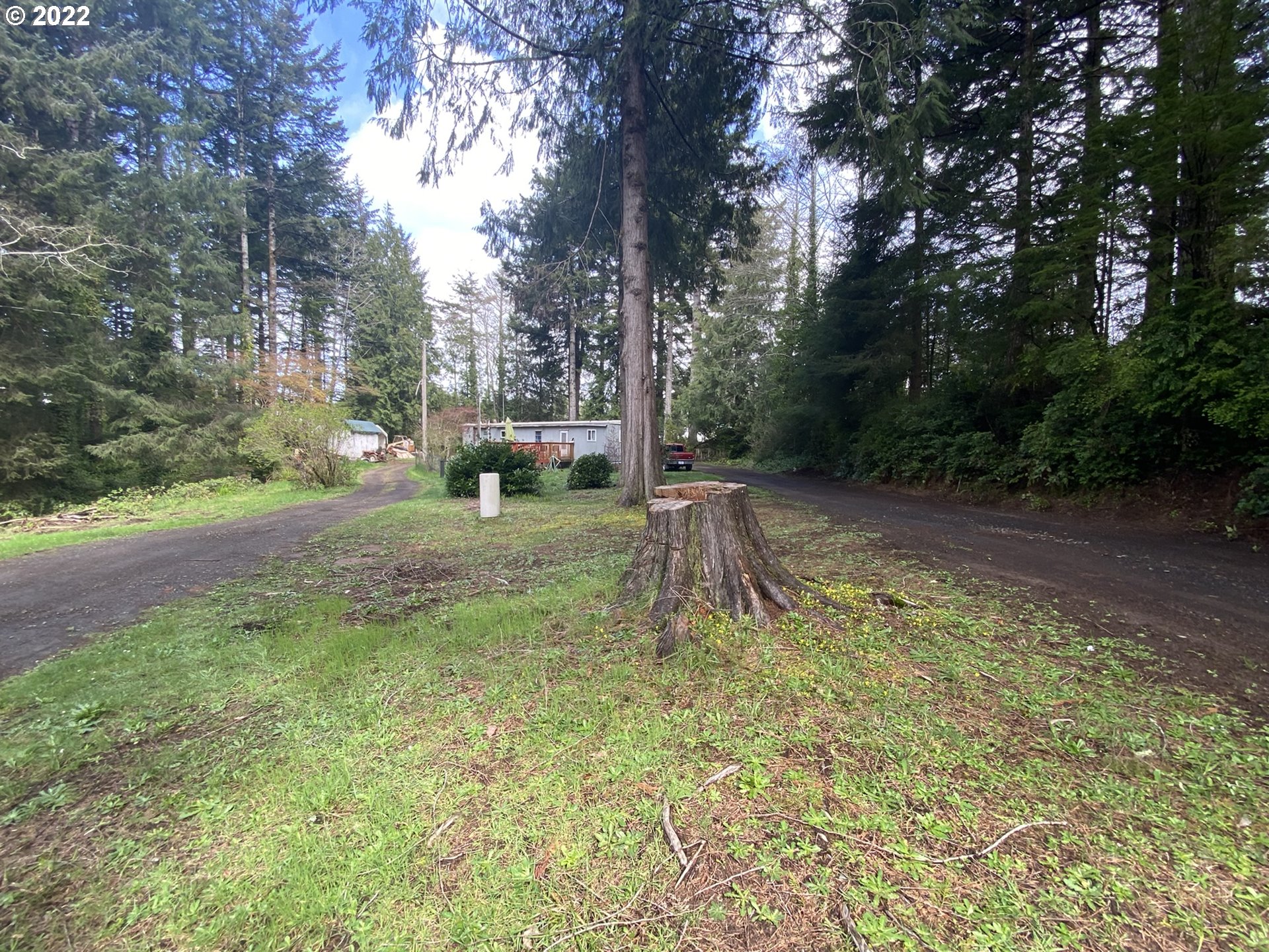 5089 Mitchell Loop Road Florence, OR 97439 - Photo 10 of 20 Gallery Image 10