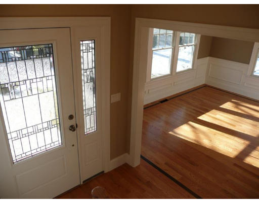 17 College Farm Road Waltham, MA 02451 - Photo 8 of 14 Gallery Image 8