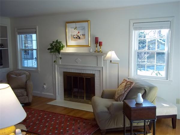 3 Monroe Road Wellesley, MA 02481 - Photo 3 of 30