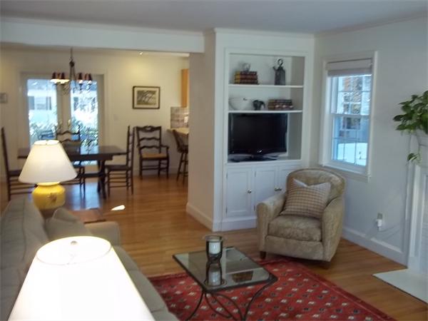3 Monroe Road Wellesley, MA 02481 - Photo 4 of 30