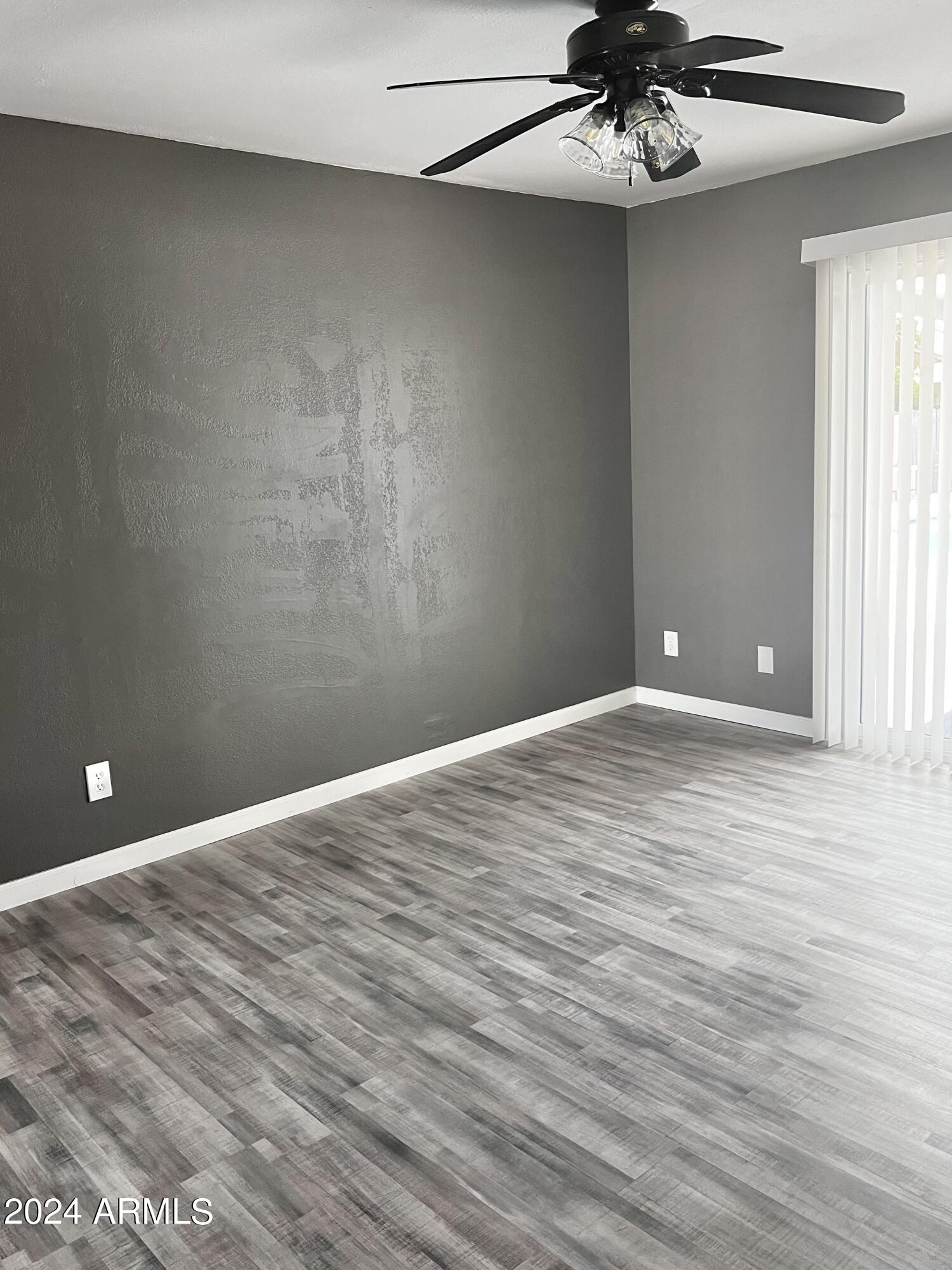 3547 West Redfield Road Phoenix, AZ 85053 - Photo 11 of 34 IMG_4546