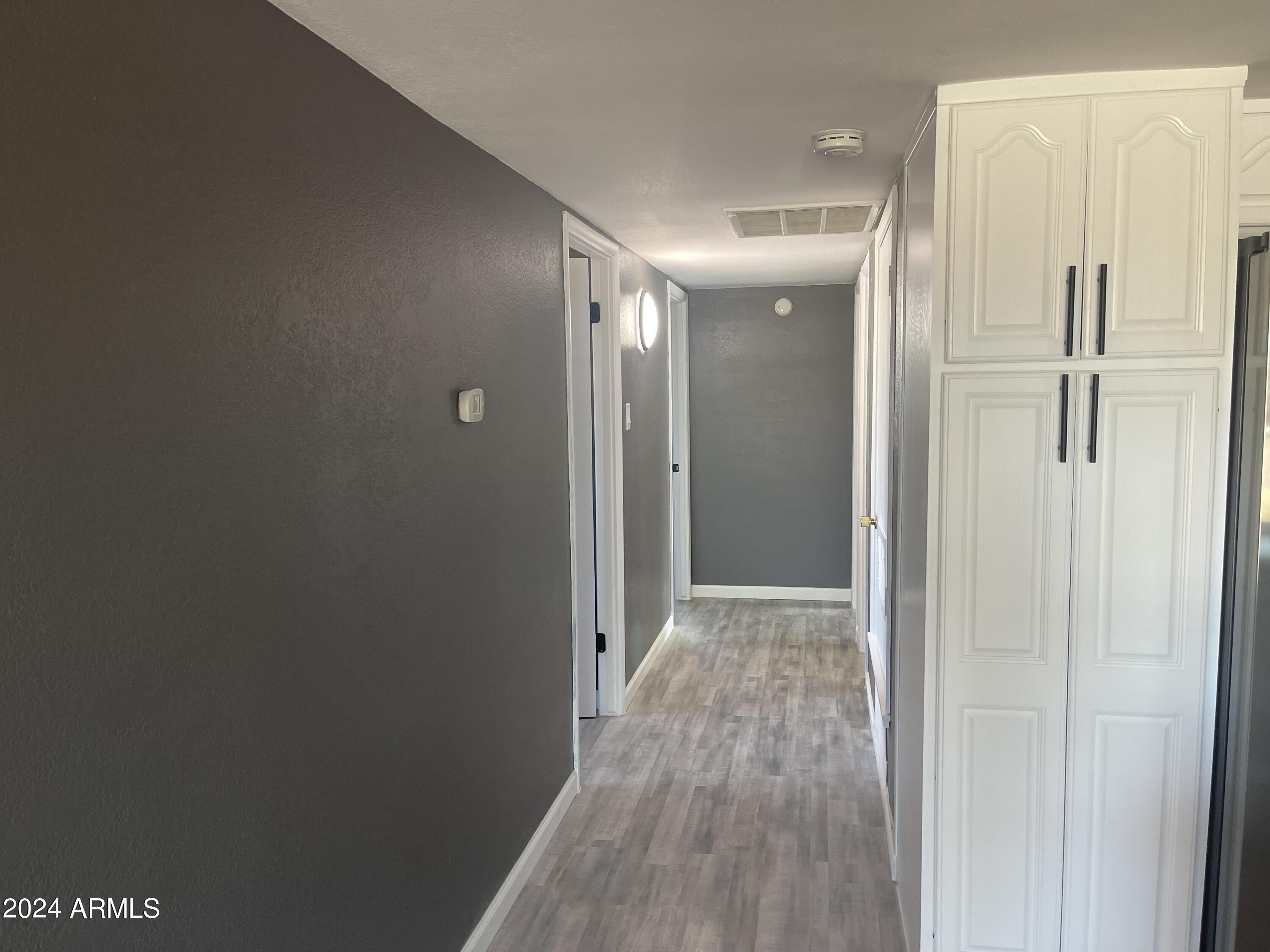 3547 West Redfield Road Phoenix, AZ 85053 - Photo 12 of 34 IMG_8143 (1)