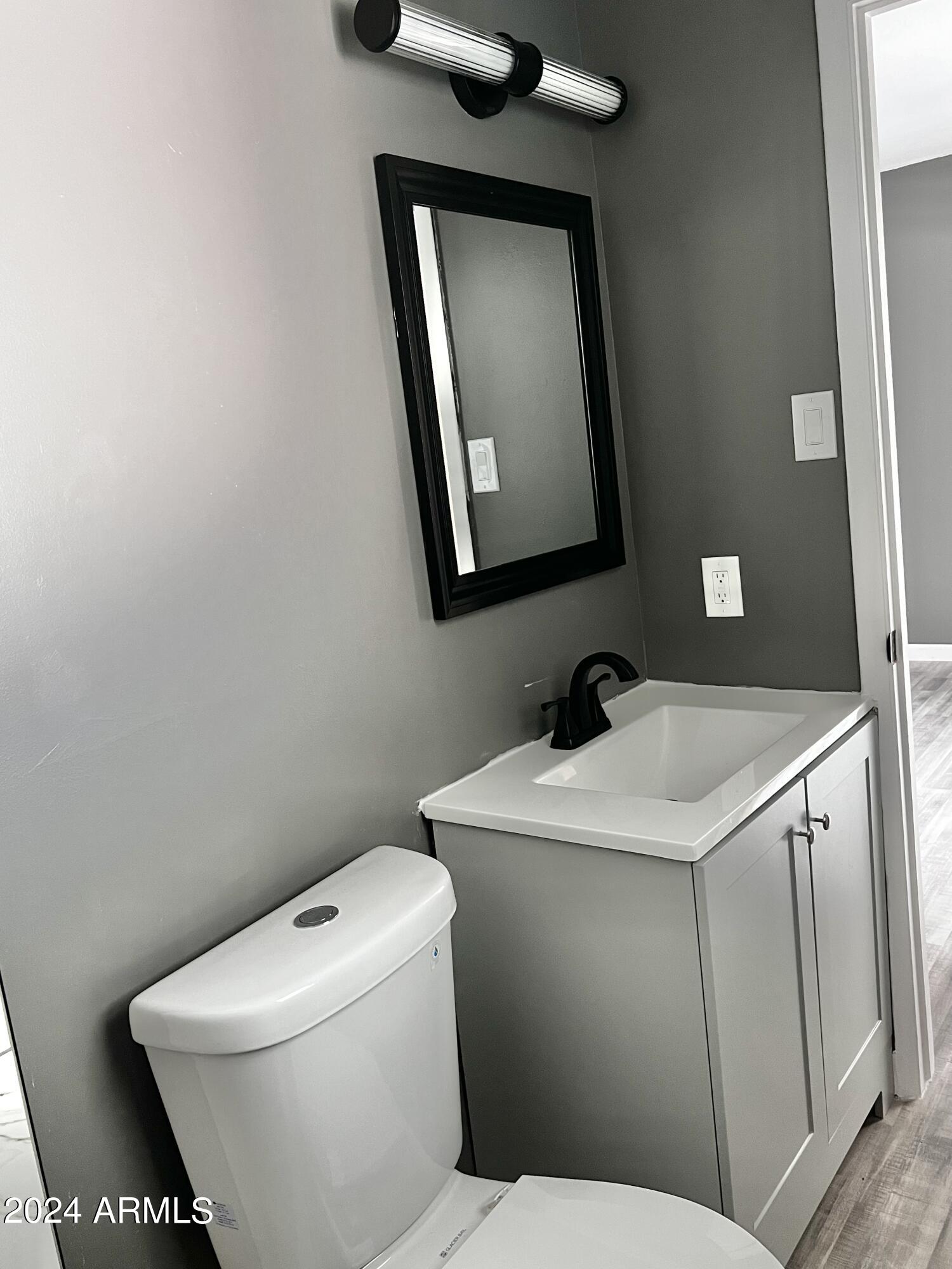 3547 West Redfield Road Phoenix, AZ 85053 - Photo 13 of 34 IMG_4550