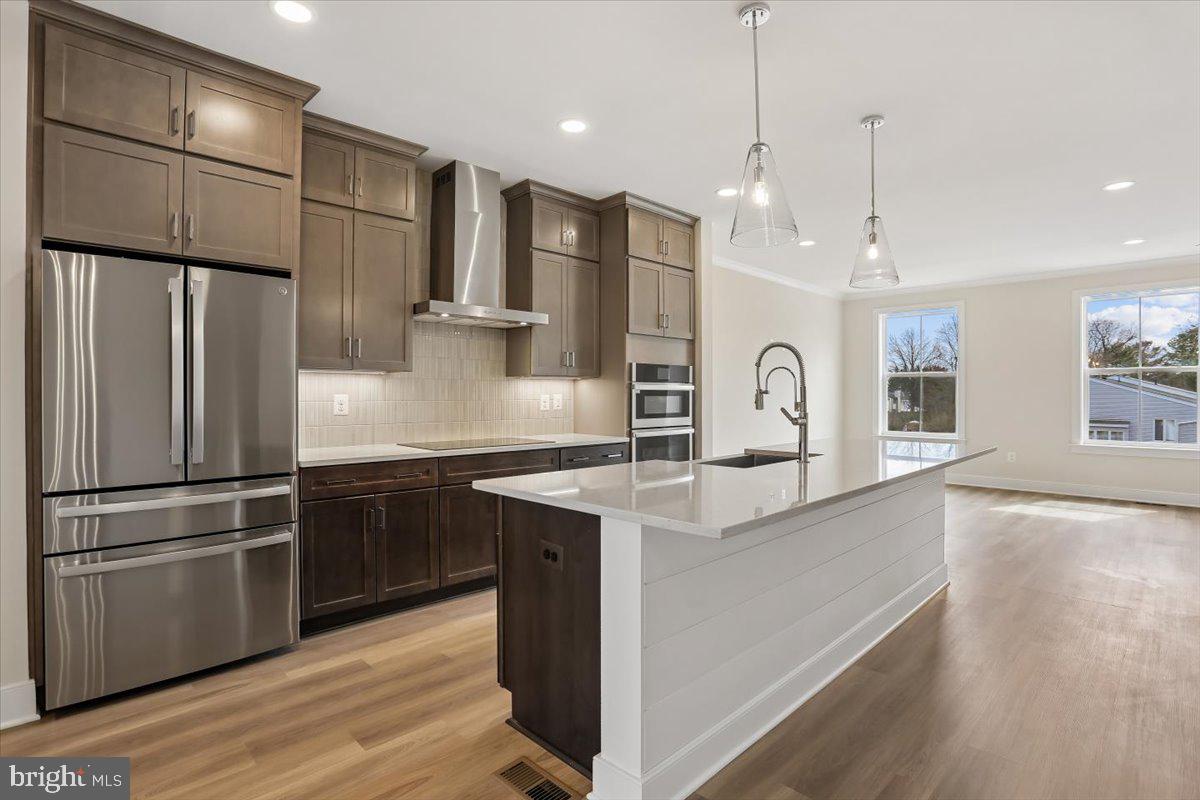 207 Allen Lane Poolesville, MD 20837 - Photo 15 of 53 Chef's Kitchen