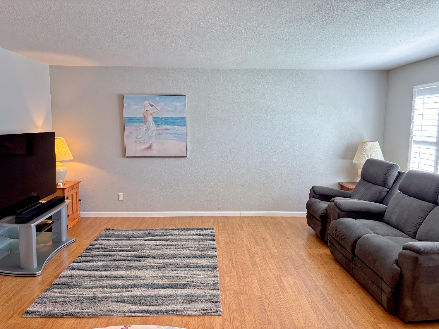 3917 Dale Road, Unit A Modesto, CA 95356 - Photo 10 of 33