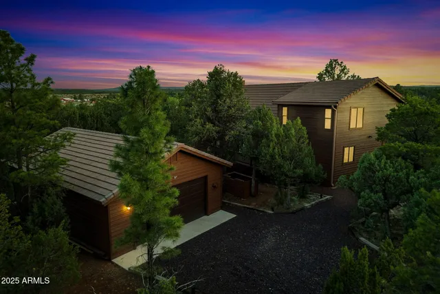 $639,777 | 2781 Air Park Drive, Overgaard, AZ 85933