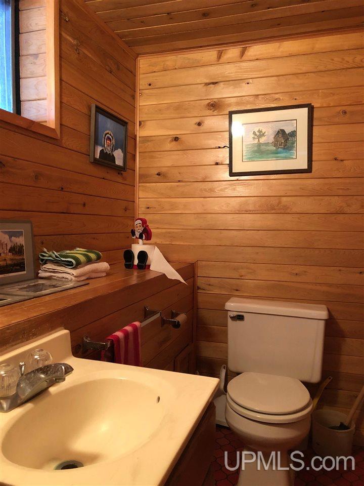 46810 Pilgrim Road Houghton, MI 49931 - Photo 46 of 50 Gallery Image 46