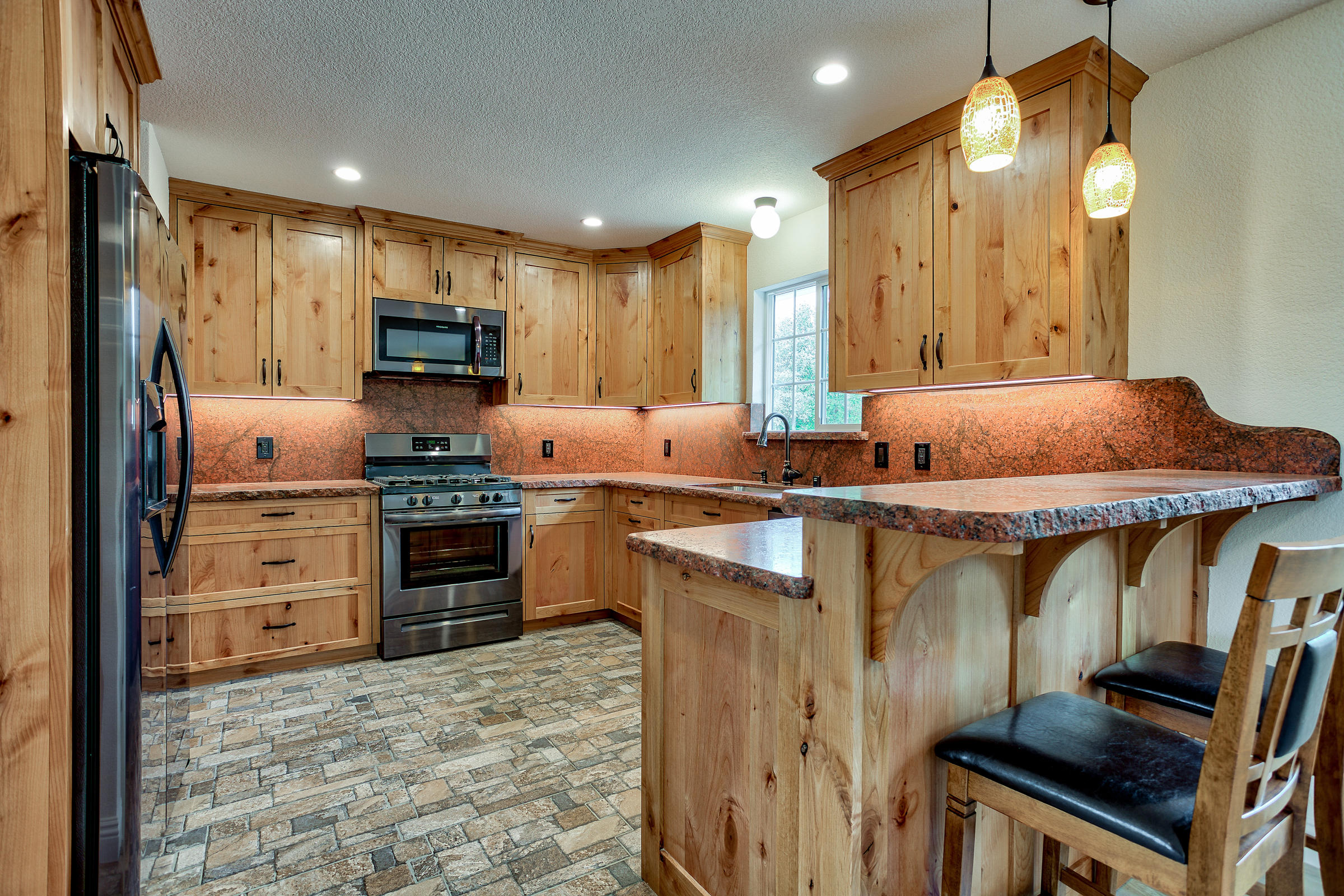 3312 Rancho Road Redding, CA 96002 - Photo 7 of 32 495A4221