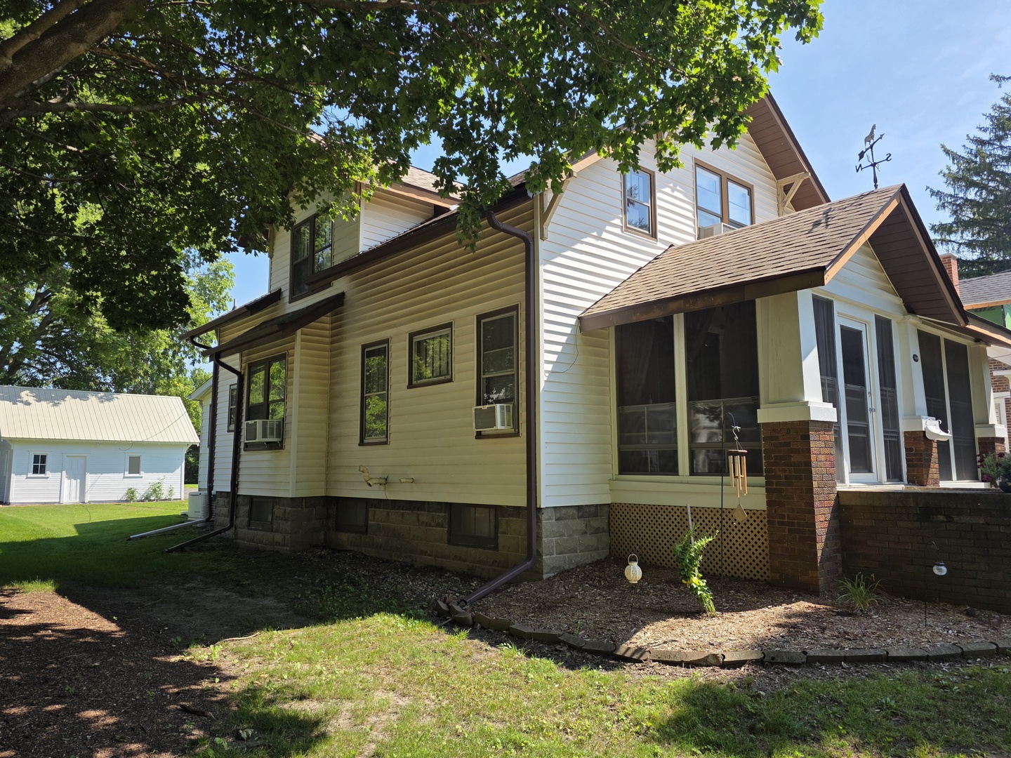 318 West 3rd Street Prophetstown, IL 61277 - Photo 23 of 28