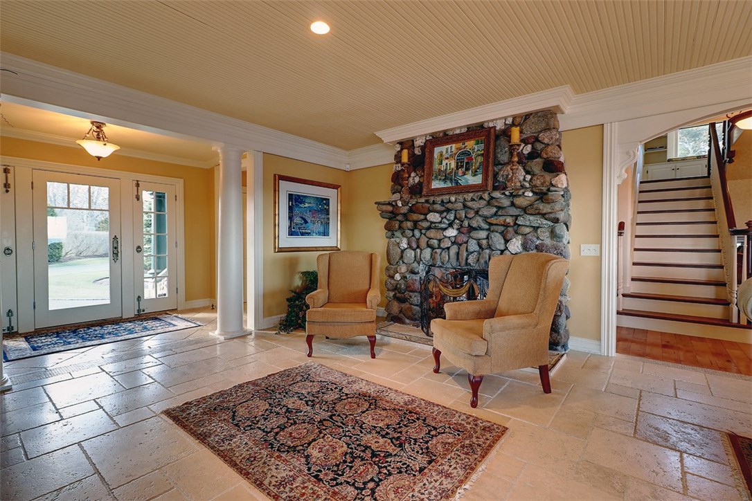 4 Stonegate Road Warren, RI 02885 - Photo 11 of 36