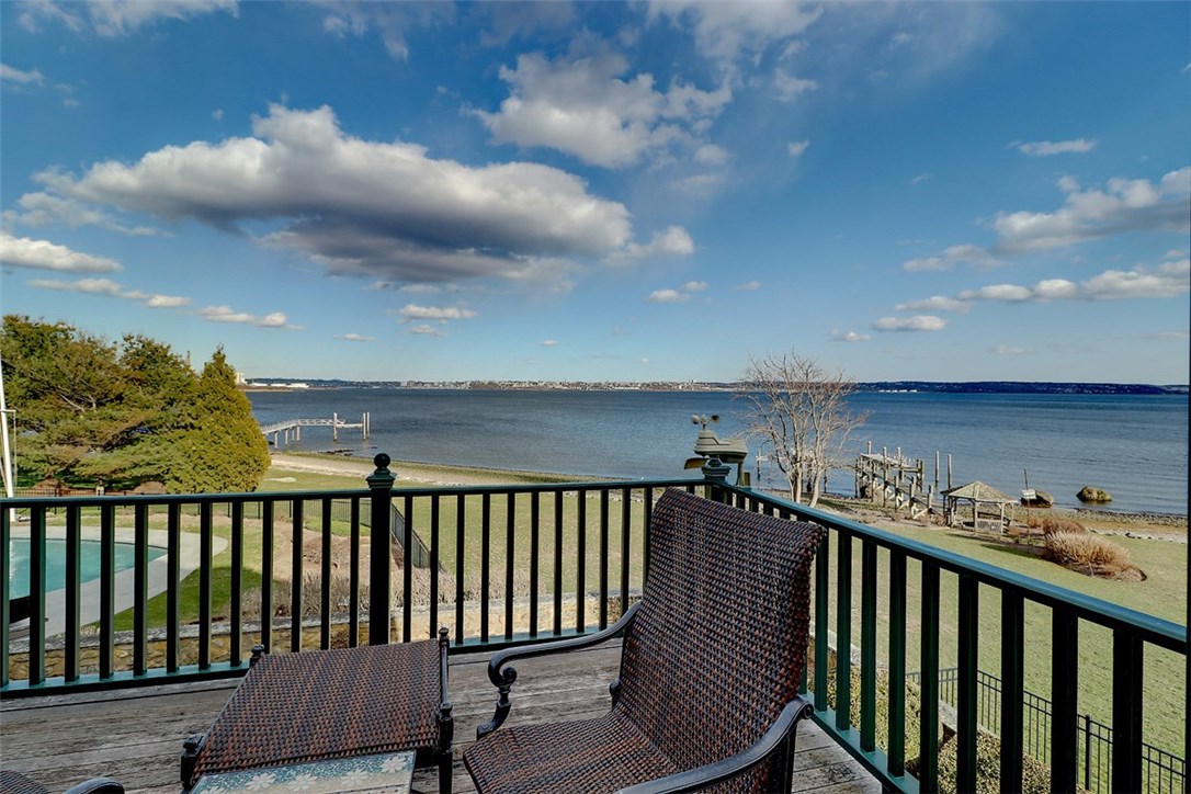 4 Stonegate Road Warren, RI 02885 - Photo 25 of 36