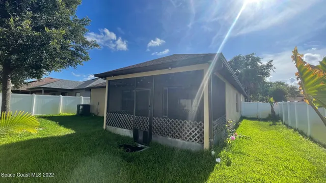 $1,900 | 4141 Aiken Lane, Melbourne, FL 32901