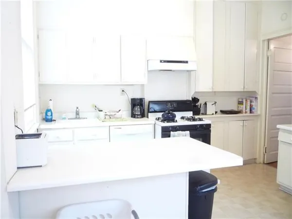 $2,600 | 7733 Hampson Street, New Orleans, LA 70118