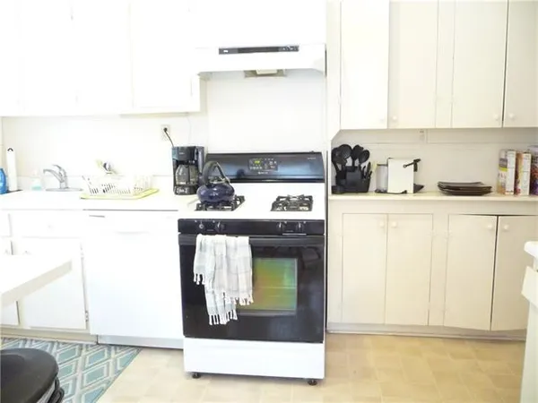$2,600 | 7733 Hampson Street, New Orleans, LA 70118