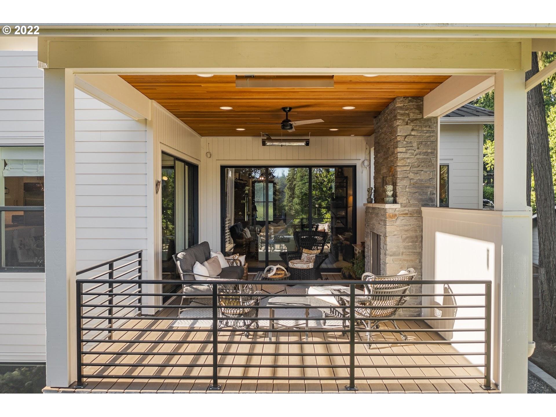 162 Berwick Road Lake Oswego, OR 97034 - Photo 11 of 31 Gallery Image 11