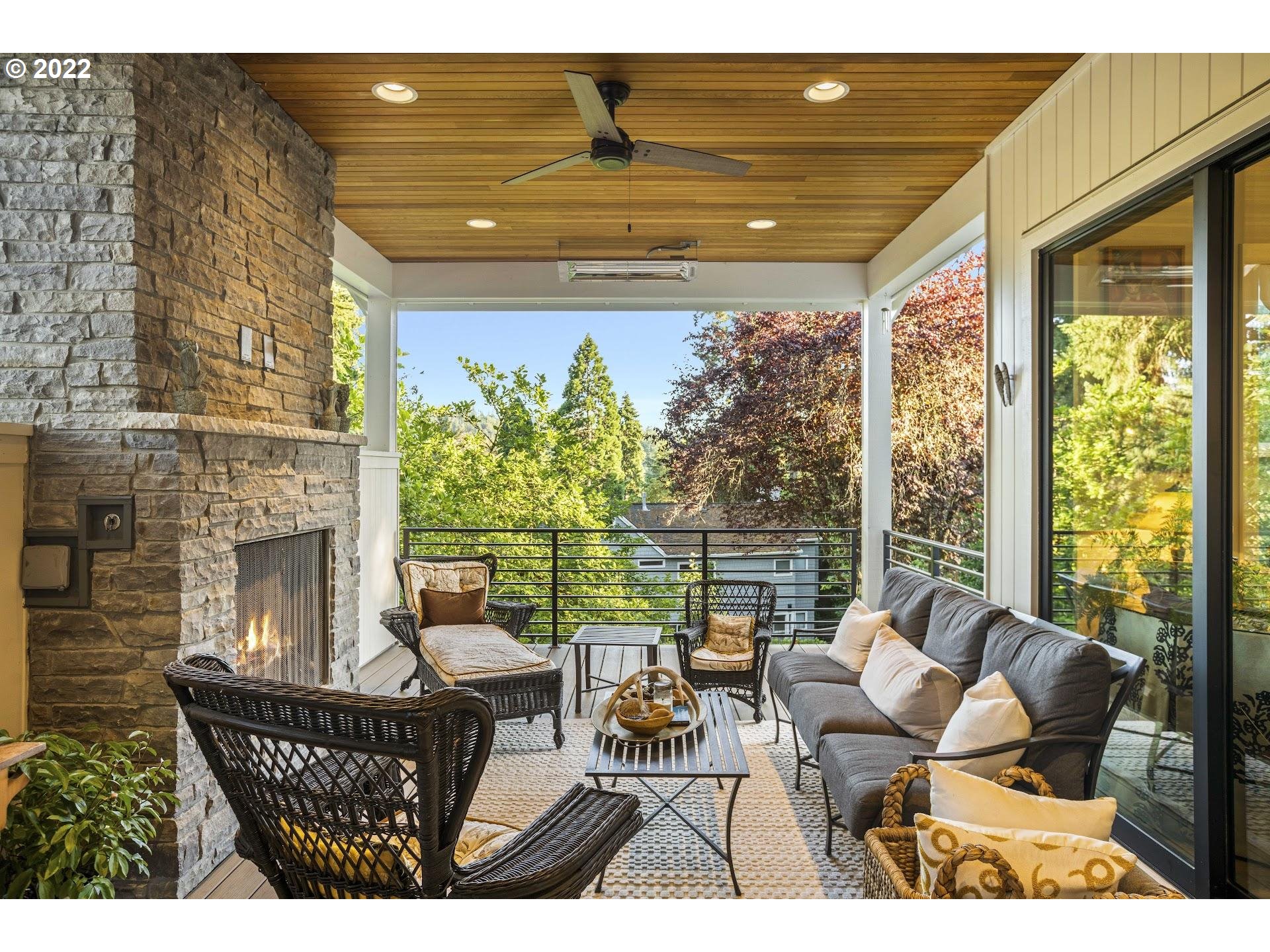 162 Berwick Road Lake Oswego, OR 97034 - Photo 12 of 31 Gallery Image 12