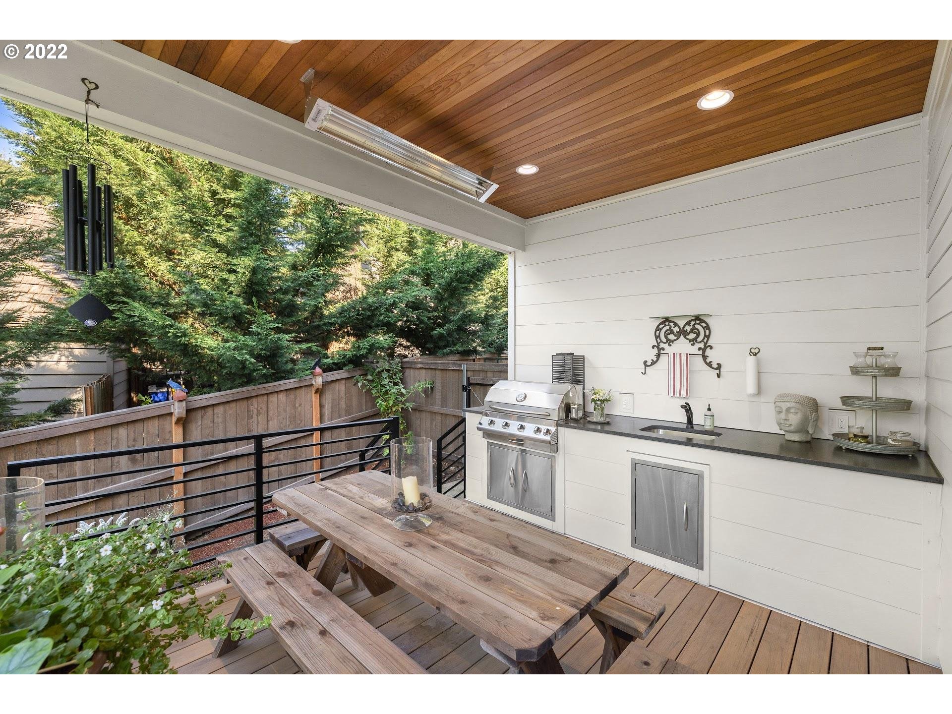 162 Berwick Road Lake Oswego, OR 97034 - Photo 13 of 31 Gallery Image 13