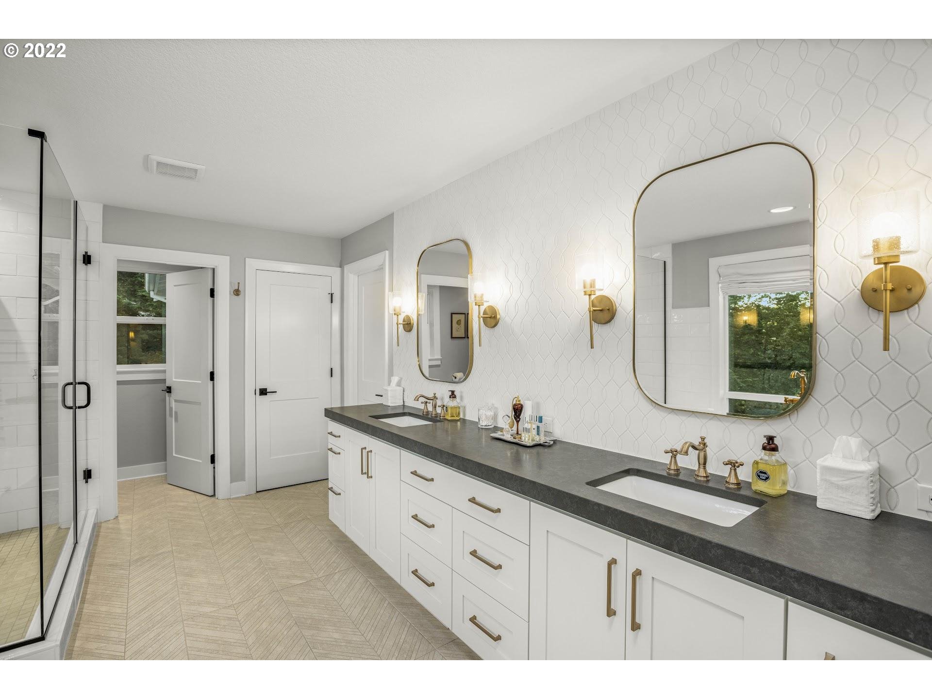 162 Berwick Road Lake Oswego, OR 97034 - Photo 15 of 31 Gallery Image 15