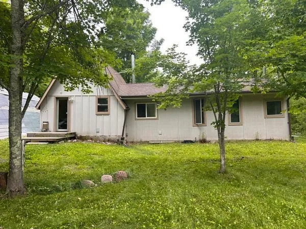 $215,000 | 1843 295th Avenue, Mora, MN 55051