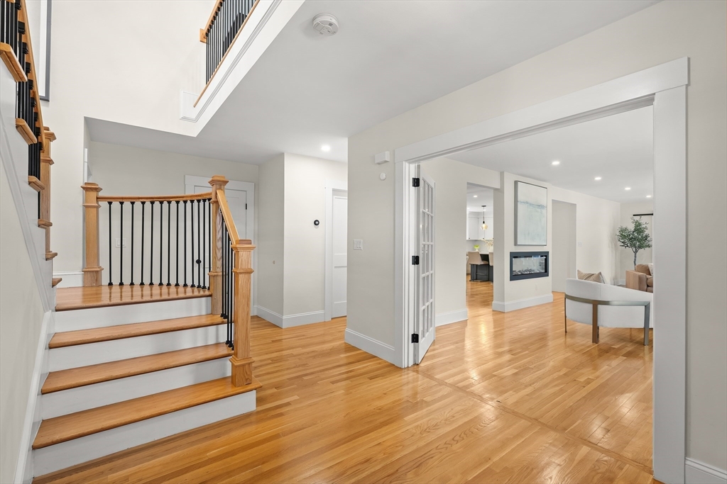 78 Hutchinson Road Arlington, MA 02474 - Photo 5 of 42
