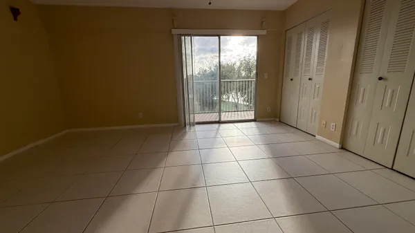 $1,475 | 400 Southwest 134th Way, Unit 411F, Pembroke Pines, FL 33027