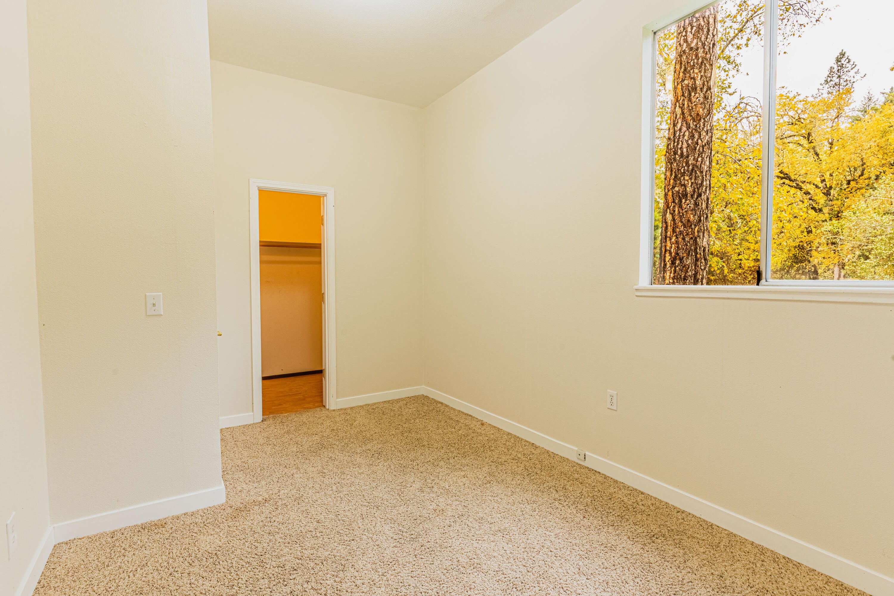111 Marble Mountain Road Grants Pass, OR 97527 - Photo 23 of 45 23