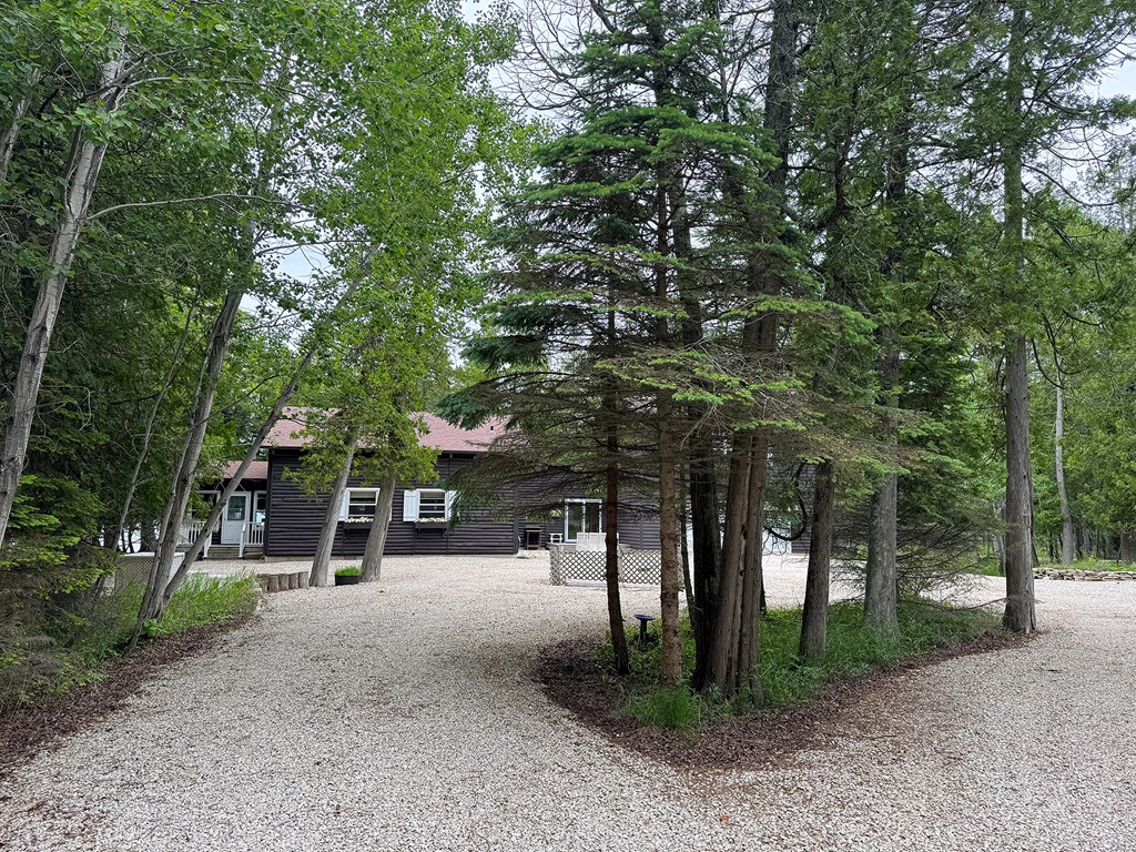 2306 Green Bay Road Washington Island, WI 54246 - Photo 6 of 38 Gallery Image 6