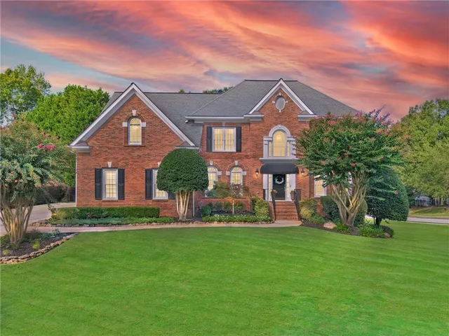 $1,275,000 | 440 Guildhall Grove, Alpharetta, GA 30022