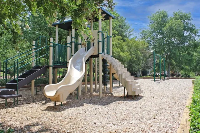 $1,275,000 | 440 Guildhall Grove, Alpharetta, GA 30022