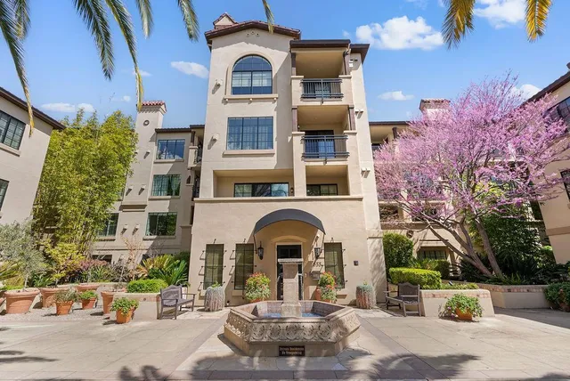 $798,000 | 633 Elm Street, Unit 406, San Carlos, CA 94070