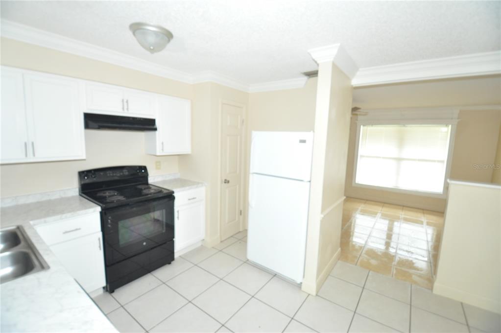 1624 Merrick Road Lakeland, FL 33801 - Photo 6 of 23